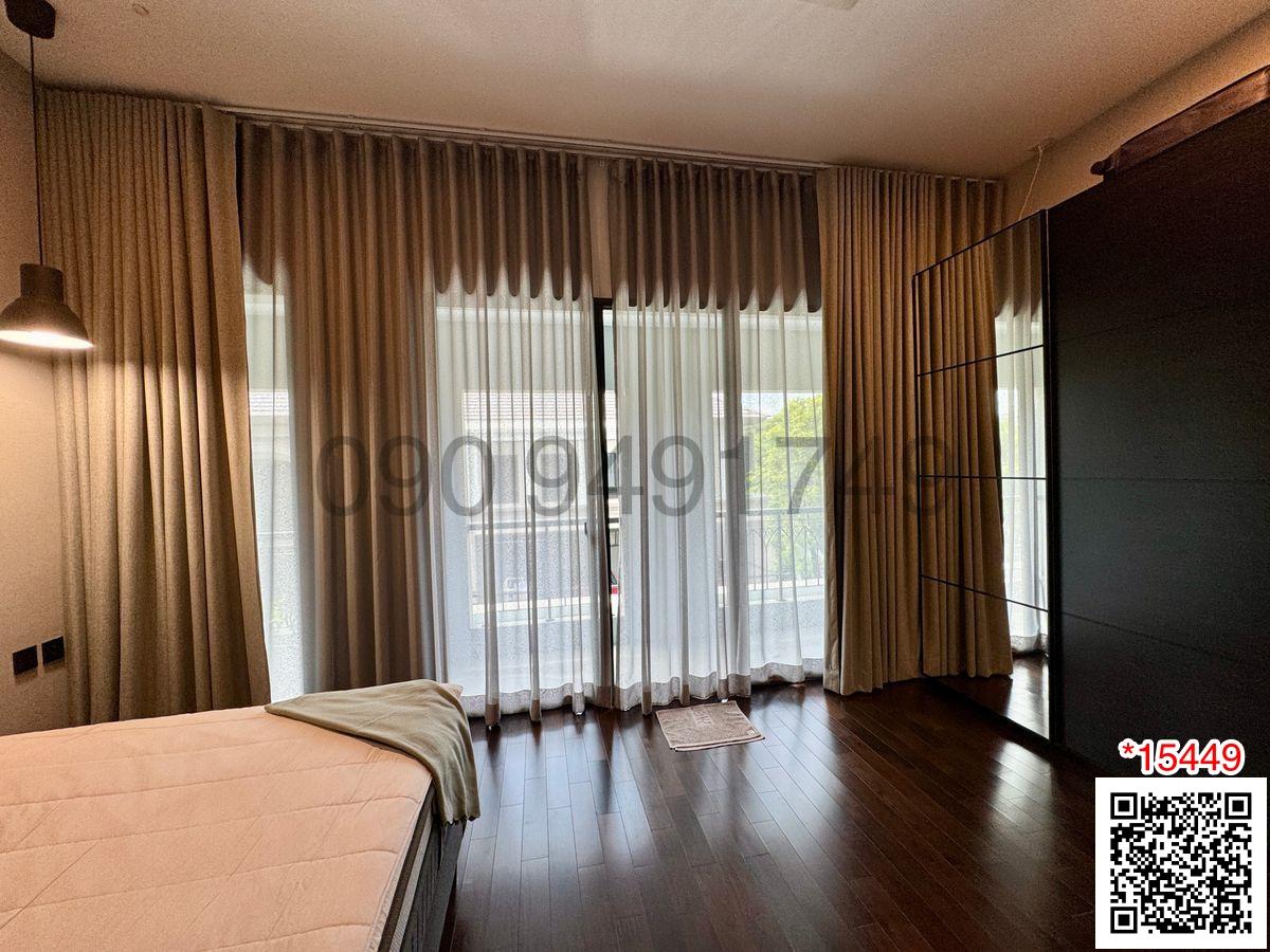 เช่า บ้านเดี่ยว ขนาด 5 ห้องนอน หมู่บ้าน Grand Bangkok Boulevard บางนา-อ่อนนุช