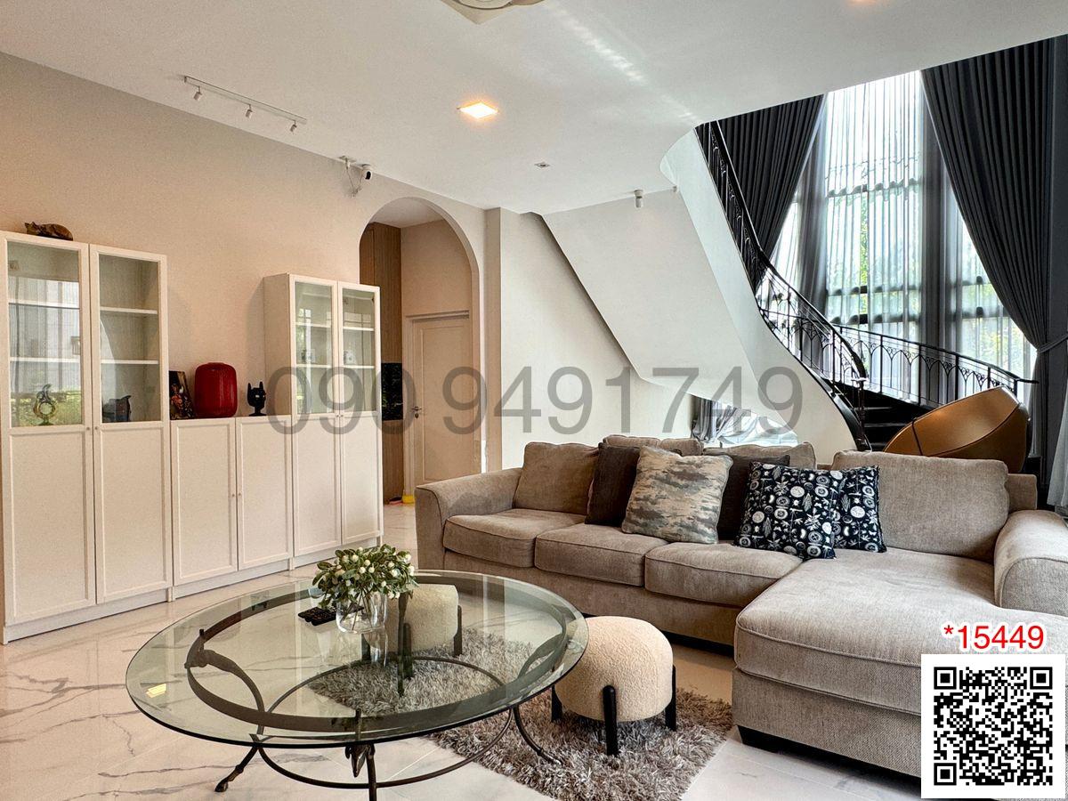 เช่า บ้านเดี่ยว ขนาด 5 ห้องนอน หมู่บ้าน Grand Bangkok Boulevard บางนา-อ่อนนุช