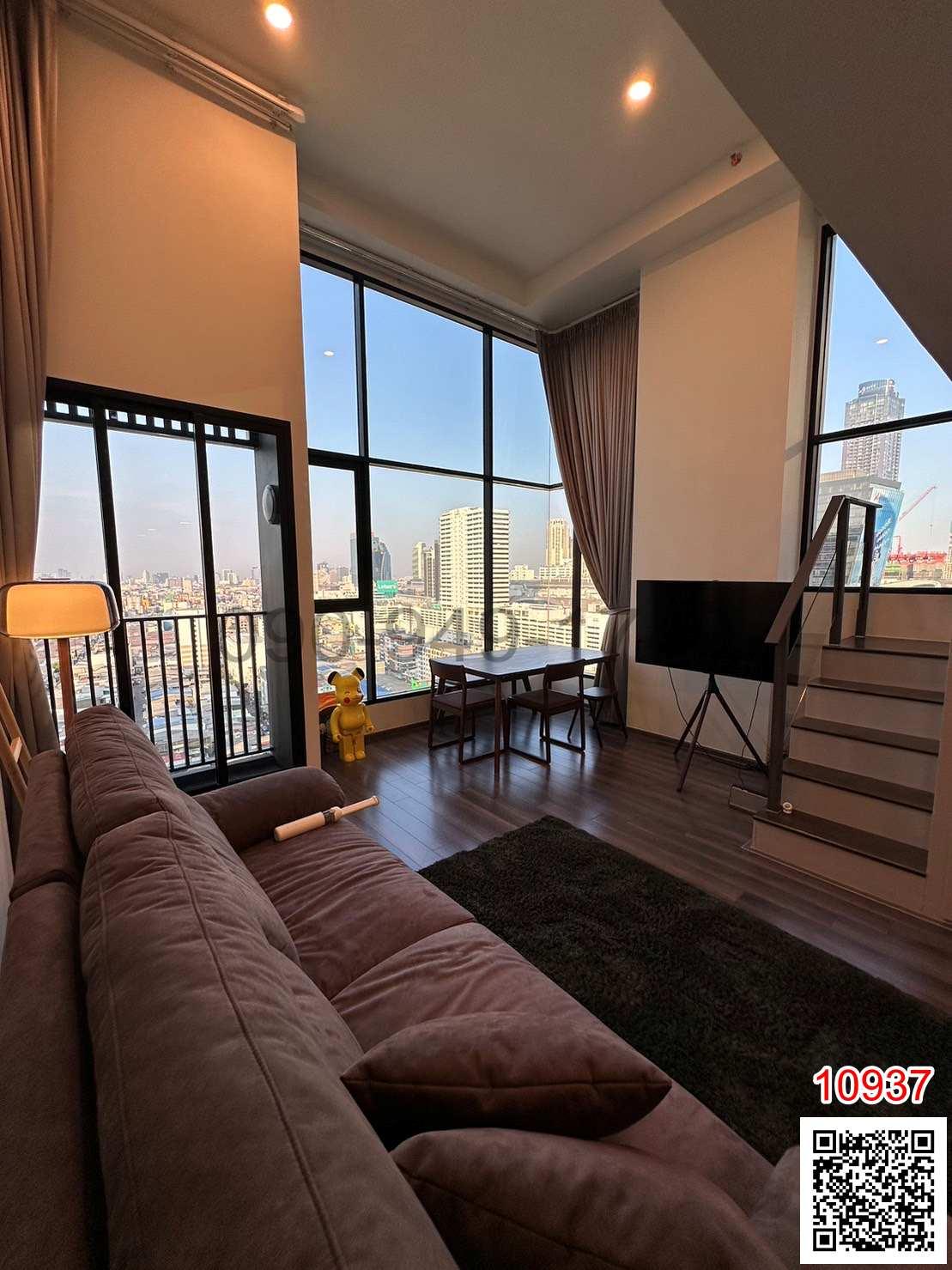 เช่า คอนโด 2 ชั้น KnightsBridge Space Rama 9 ห้องมุม Duplex วิวเมือง ใกล้ MRT พระราม 9 