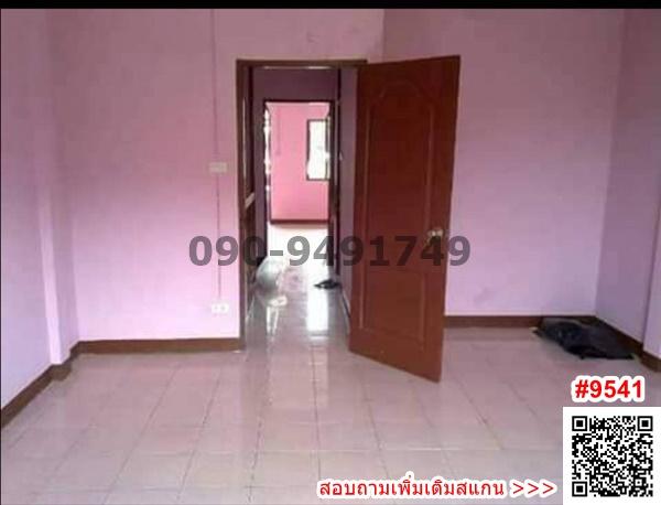 ขาย ทาวเฮาท์ 2ชั้น​ หมู่บ้าน เสนาวิลล่า91 คลอง 1 ใกล้ห้างฟิวเจอร์ปาร์ครังสิต